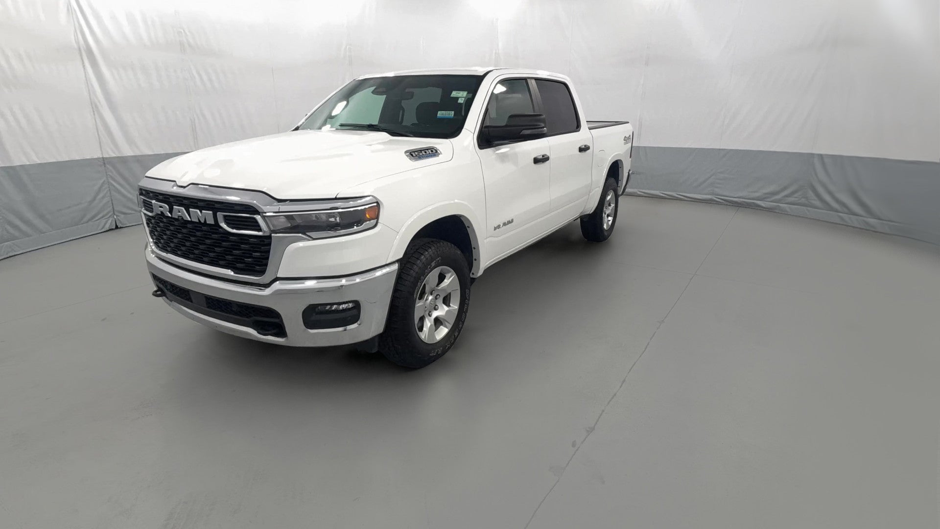 2025 Ram 1500 Crew Cab vehicle photo