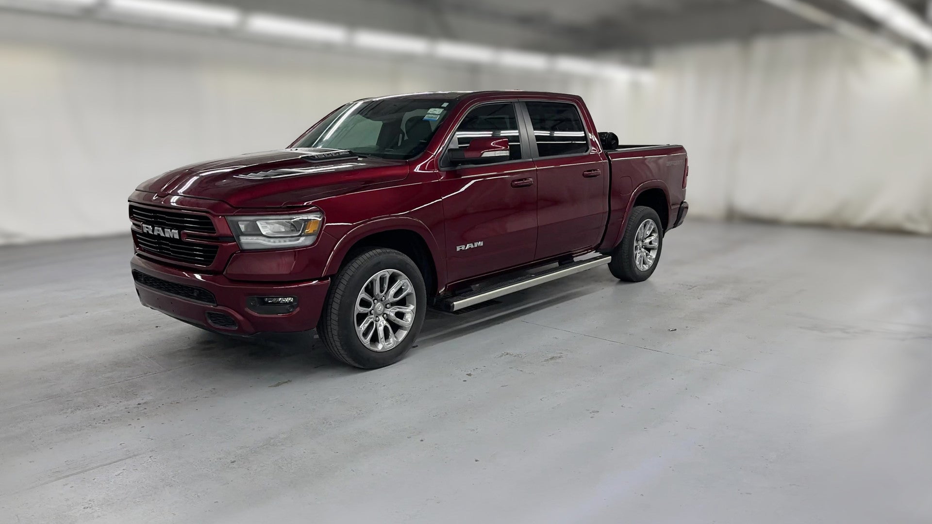 2022 Ram 1500 Crew Cab vehicle photo