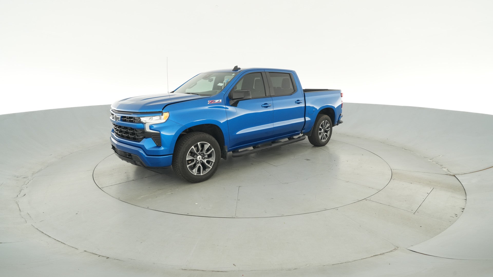 2022 Chevrolet Silverado 1500 Crew Cab vehicle photo