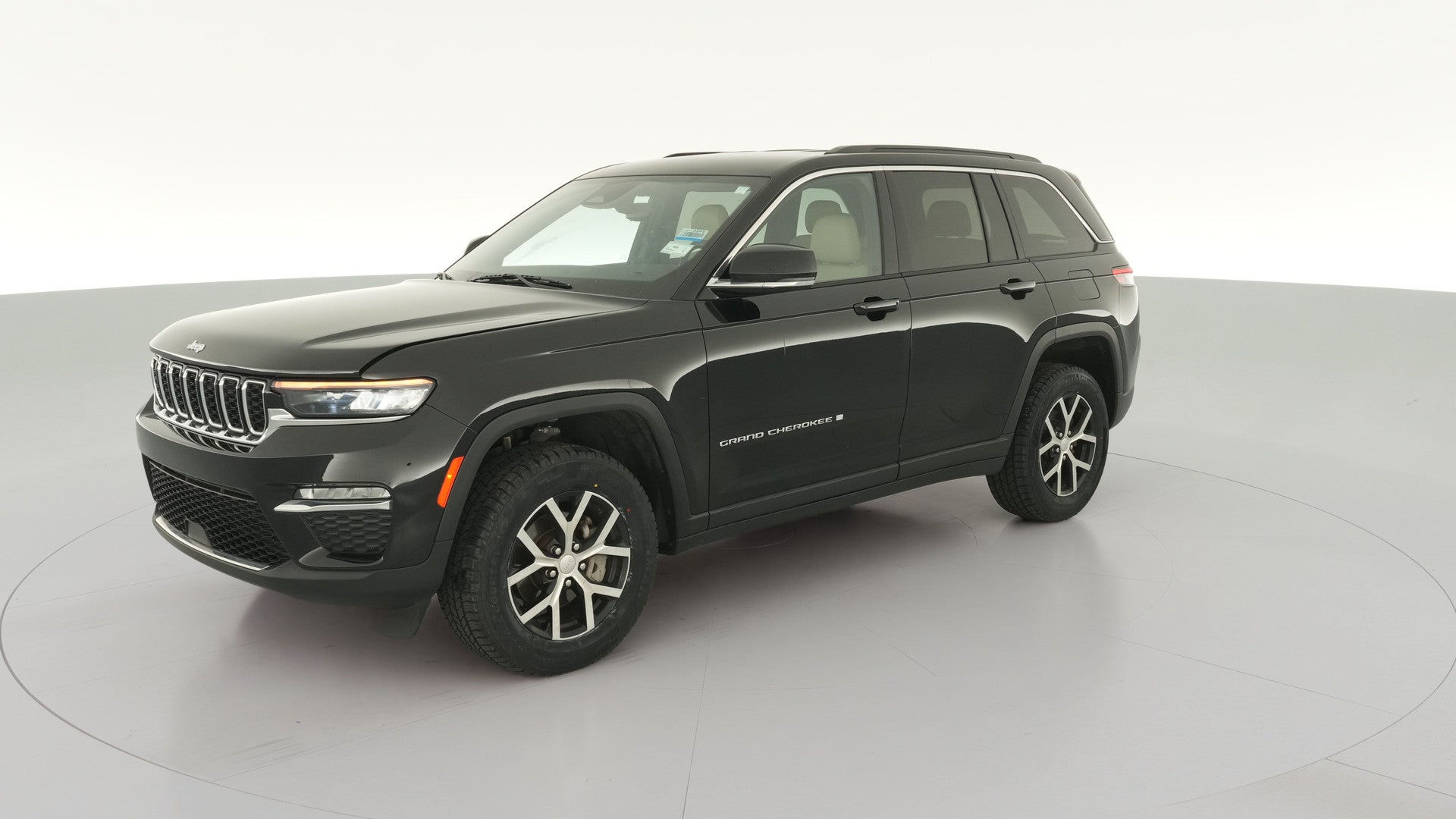 2024 Jeep Grand Cherokee vehicle photo