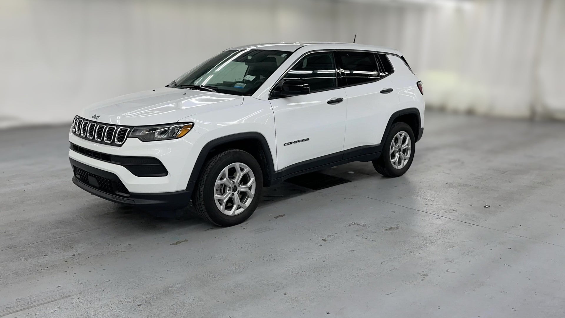 2025 Jeep Compass vehicle photo