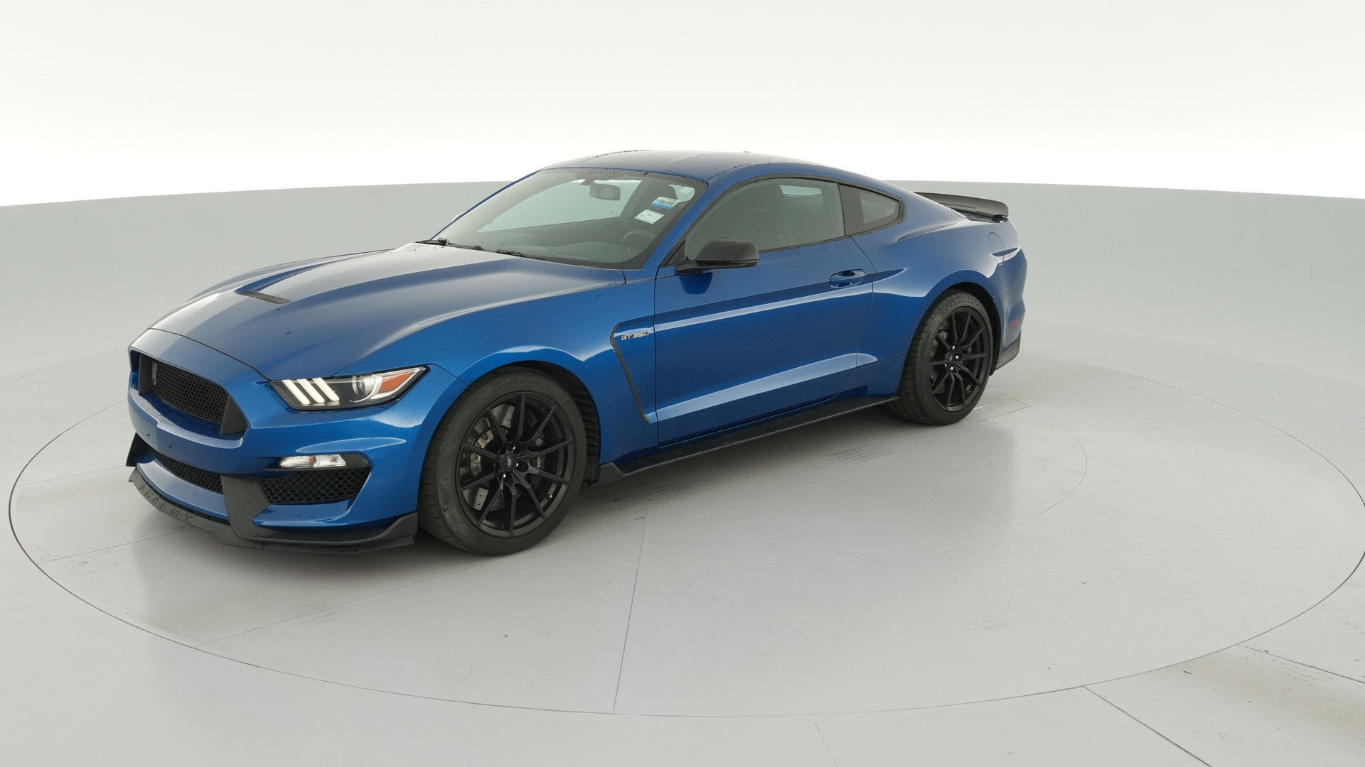 2017 Ford Mustang vehicle photo