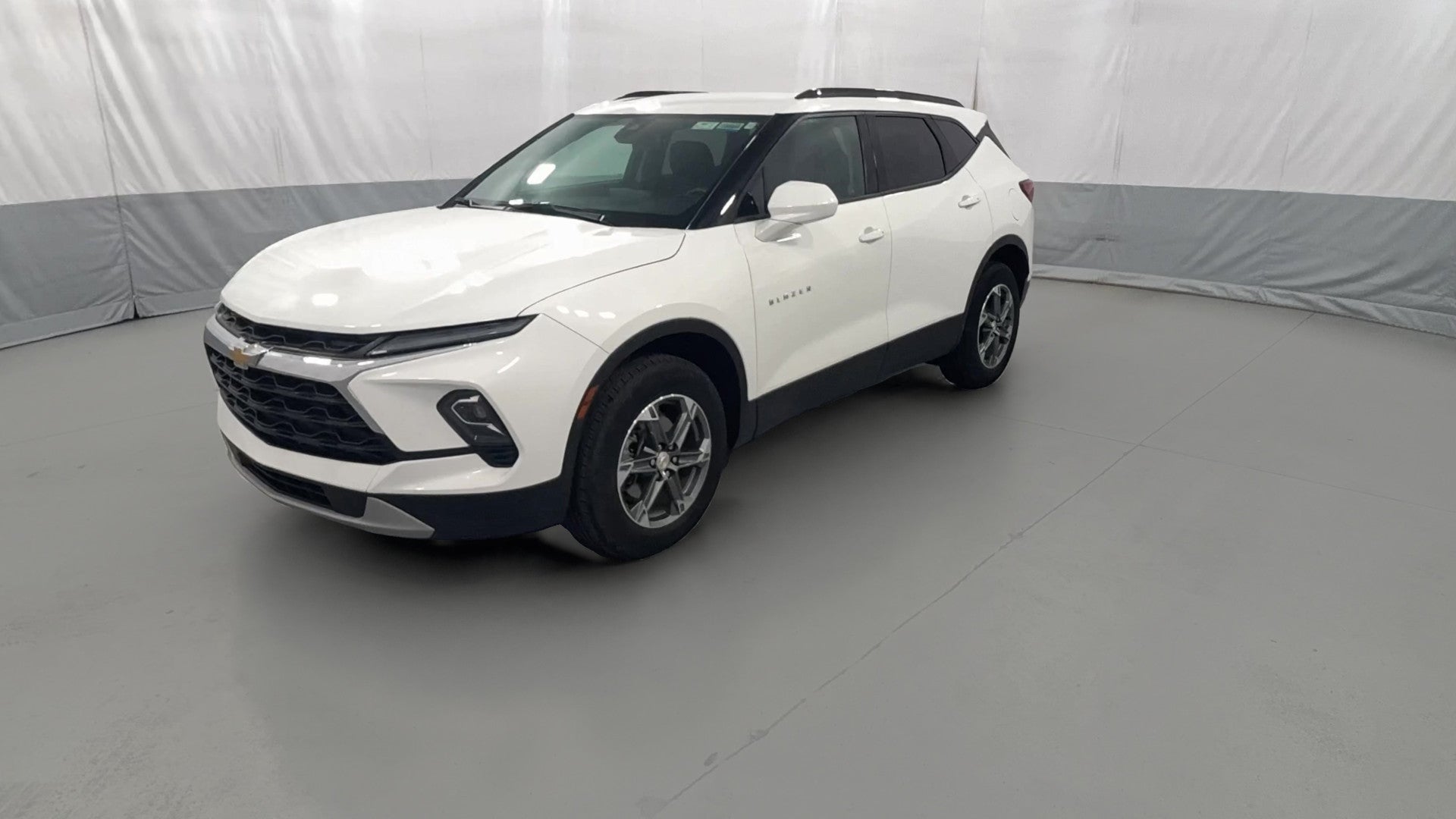 2024 Chevrolet Blazer vehicle photo