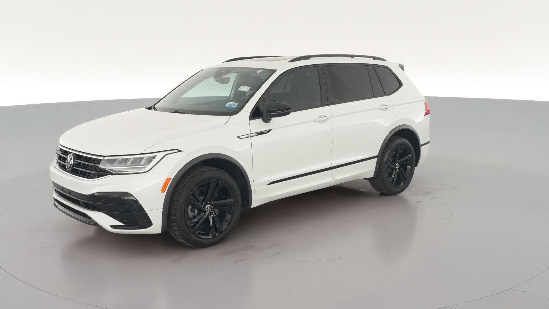 2023 Volkswagen Tiguan vehicle photo