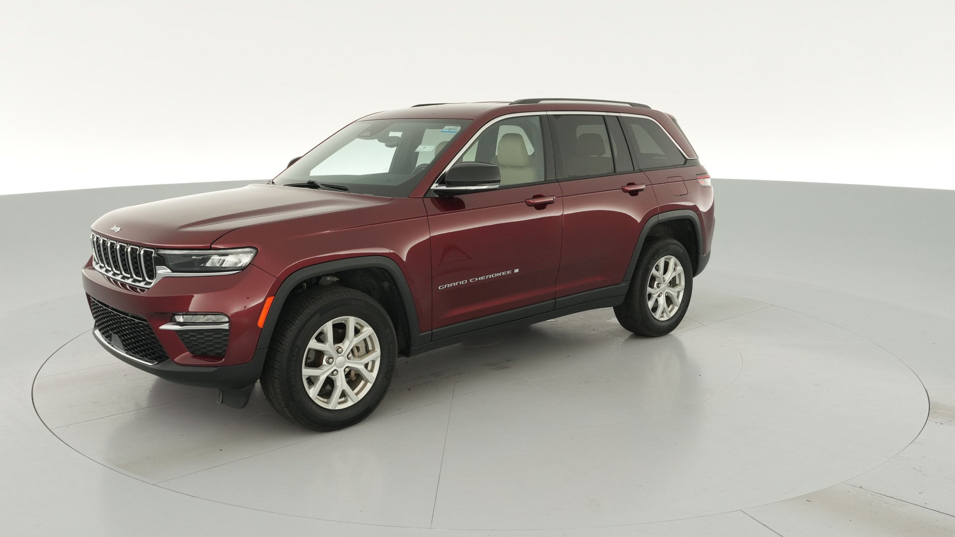 2024 Jeep Grand Cherokee vehicle photo