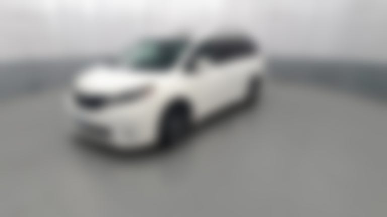 2016 Toyota Sienna vehicle photo