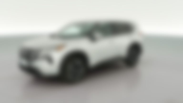 2025 Nissan Rogue vehicle photo
