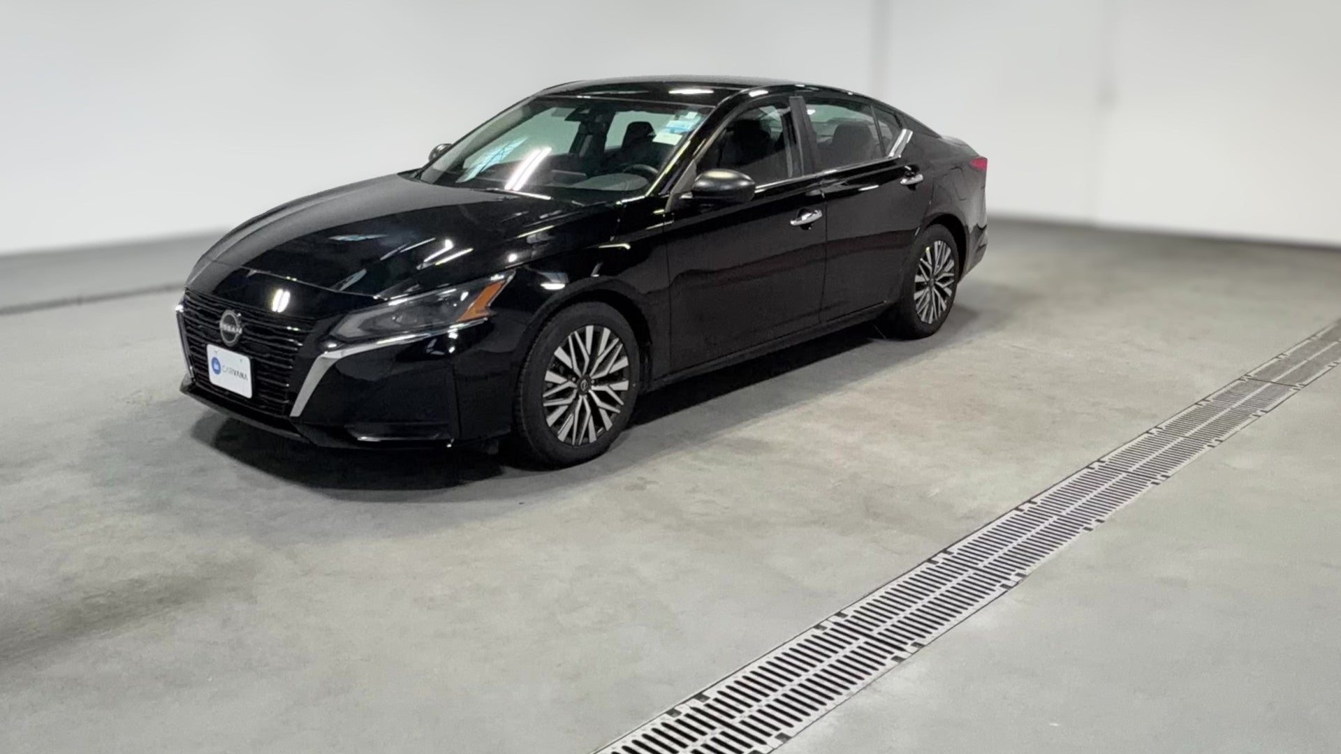 2025 Nissan Altima vehicle photo