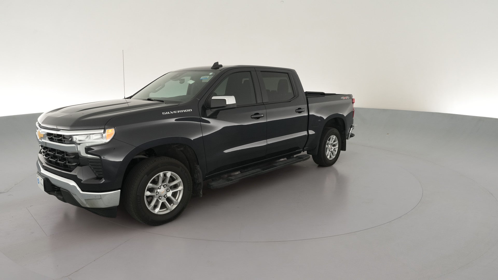2022 Chevrolet Silverado 1500 Crew Cab vehicle photo