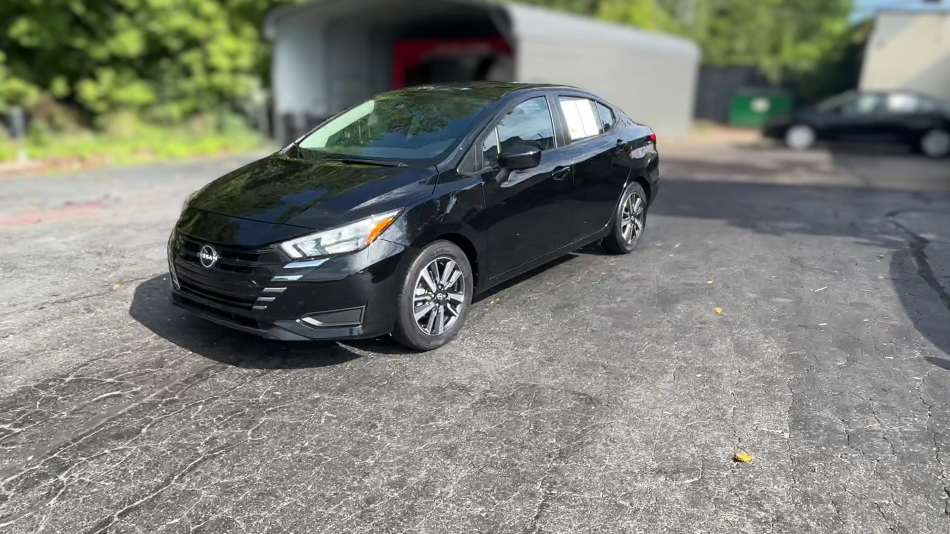2025 Nissan Versa vehicle photo
