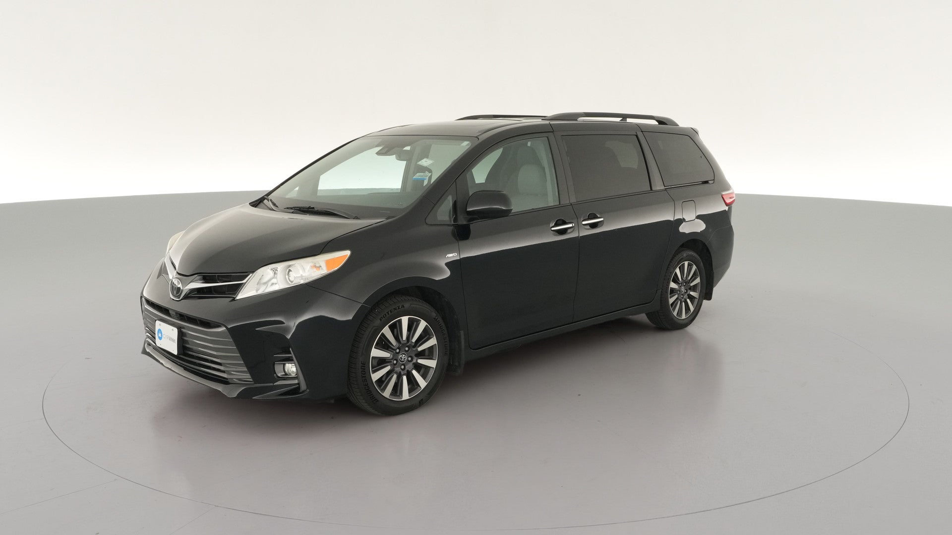 2020 Toyota Sienna vehicle photo