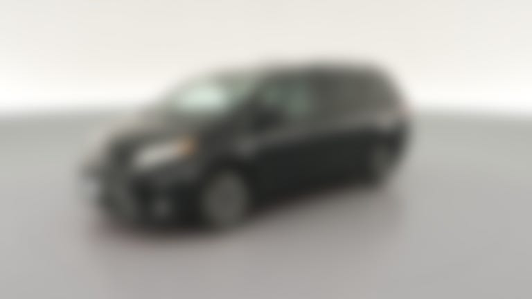 2020 Toyota Sienna vehicle photo
