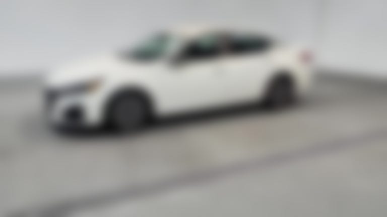 2025 Nissan Altima vehicle photo