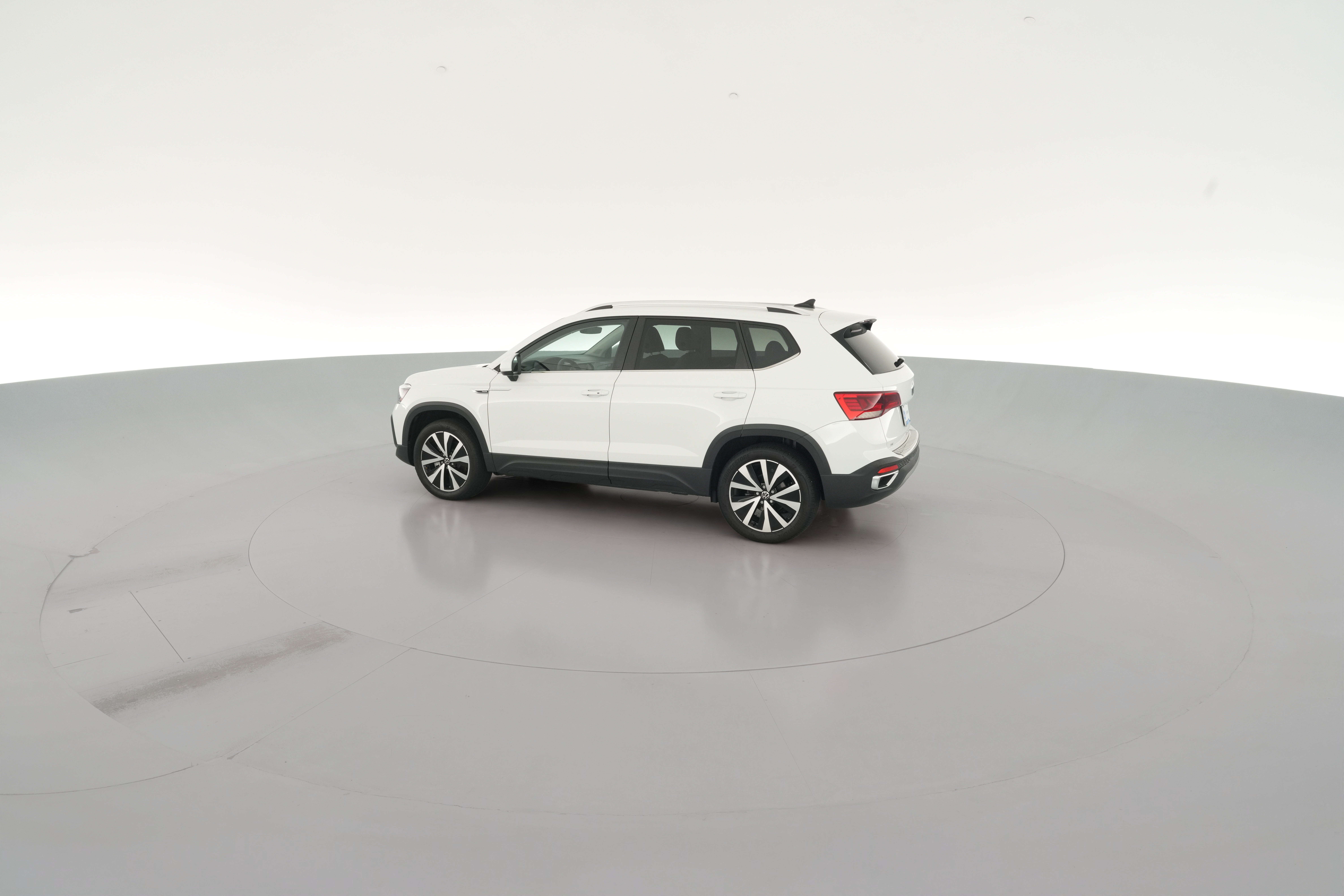2023 Volkswagen Taos SE - Photo 29