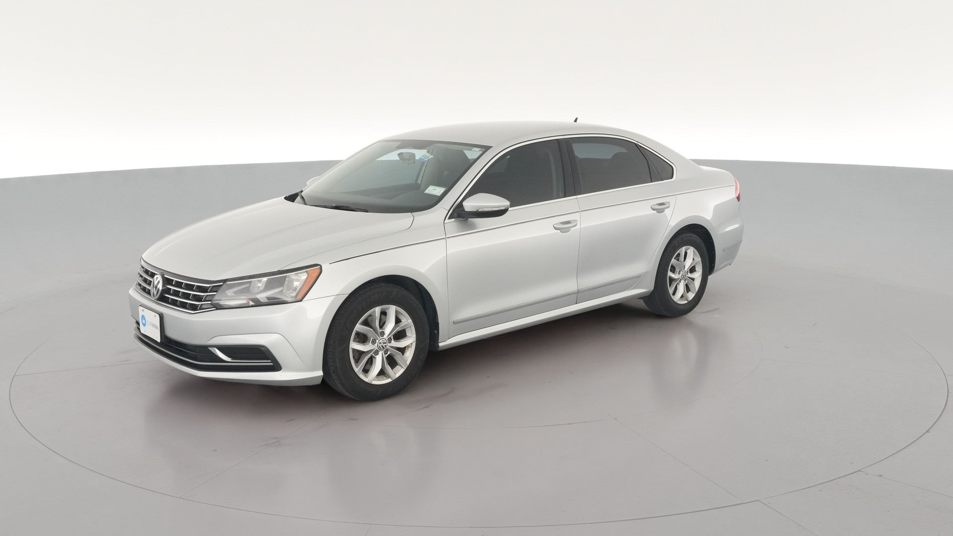 2017 Volkswagen Passat vehicle photo