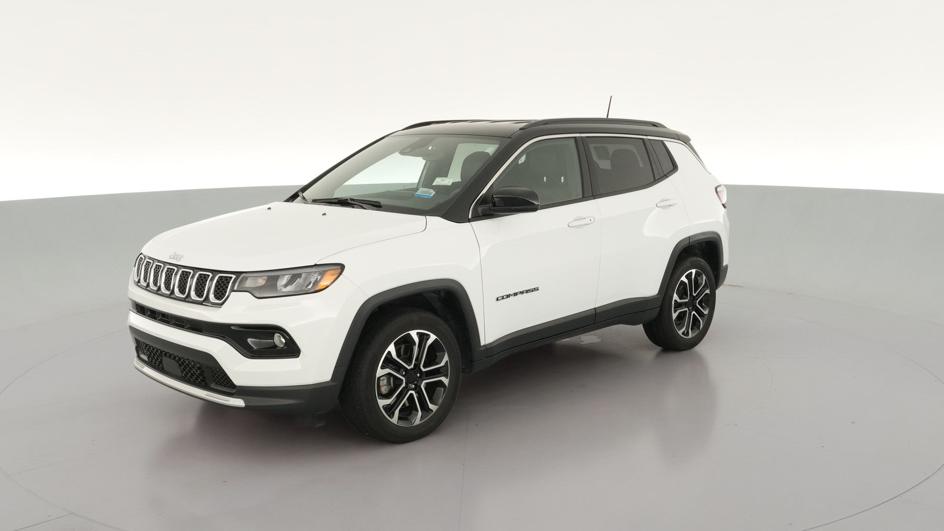 2023 Jeep Compass vehicle photo