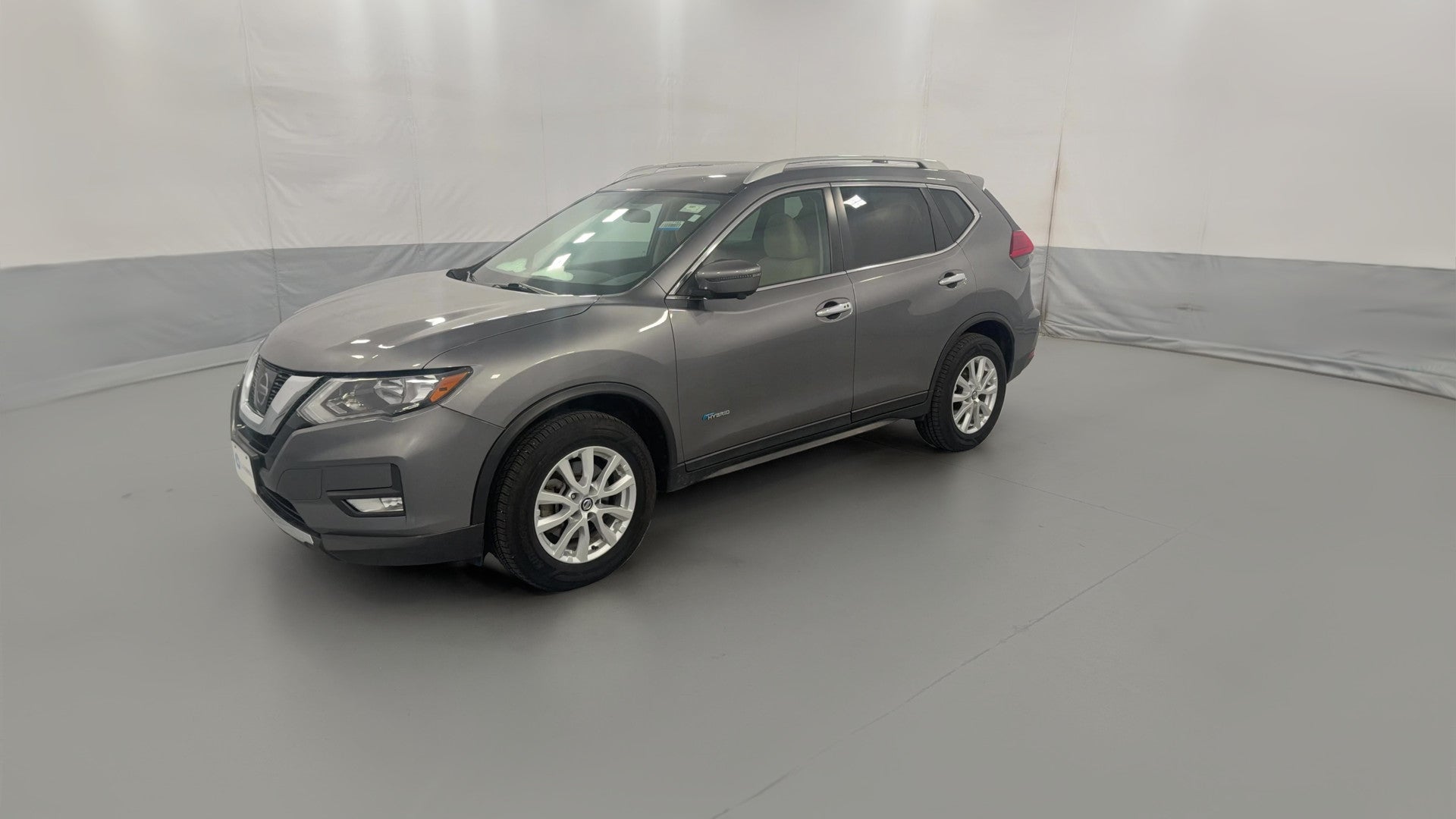 2017 Nissan Rogue vehicle photo