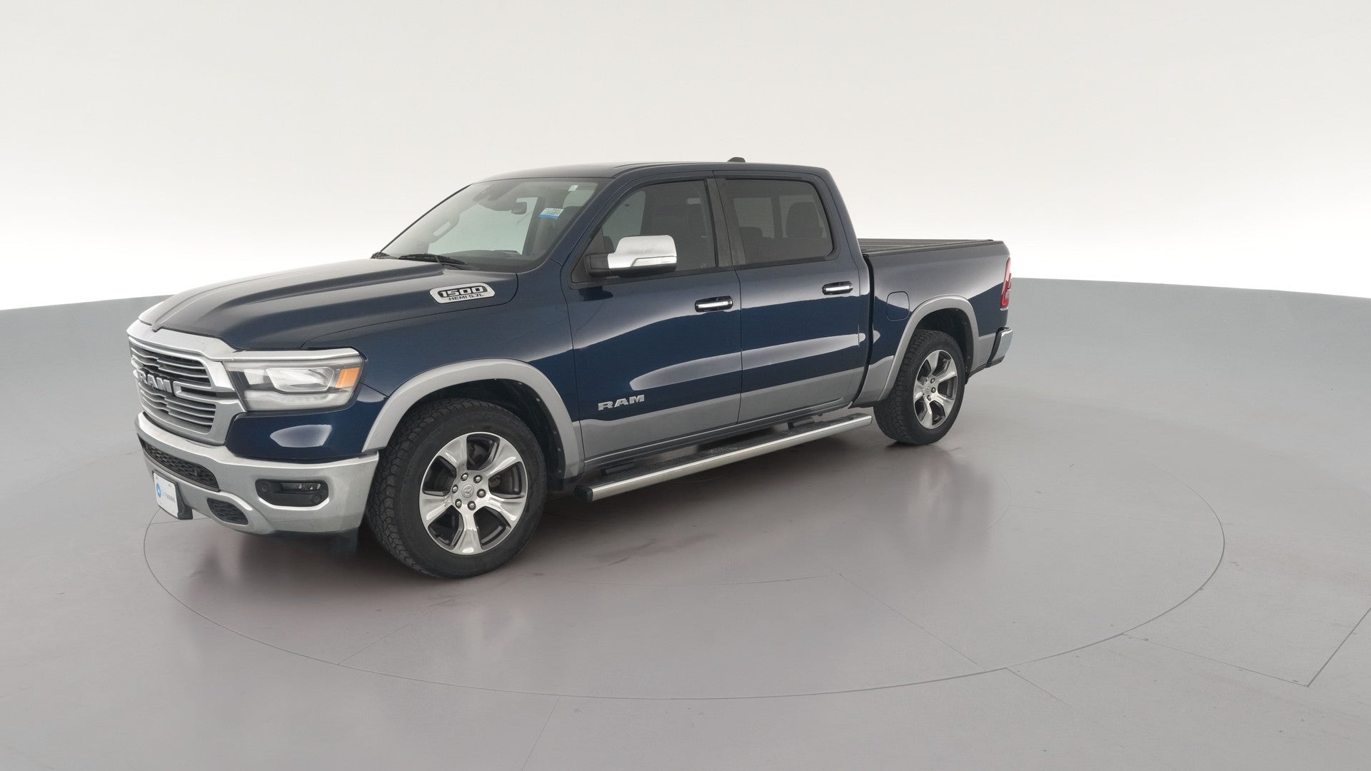 2019 Ram 1500 Crew Cab vehicle photo