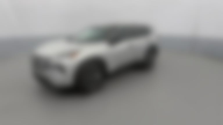 2024 Nissan Rogue vehicle photo