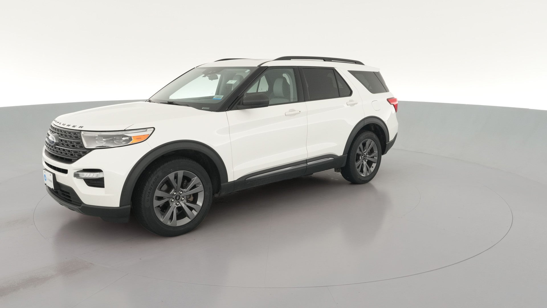 2021 Ford Explorer vehicle photo