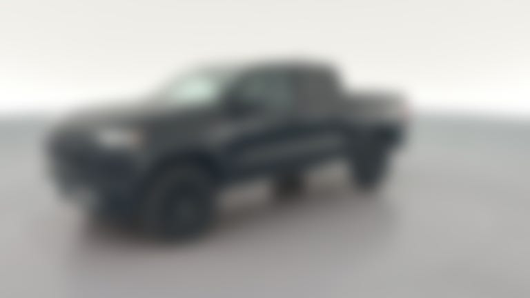 2024 Chevrolet Colorado Crew Cab vehicle photo