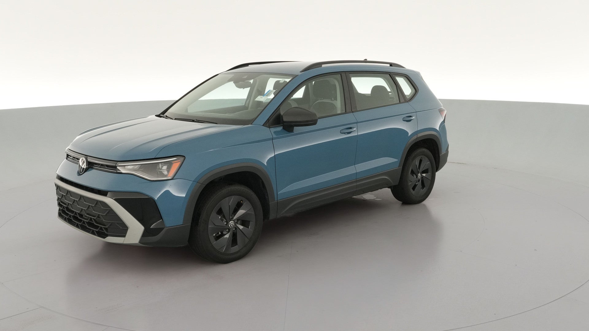 2025 Volkswagen Taos vehicle photo