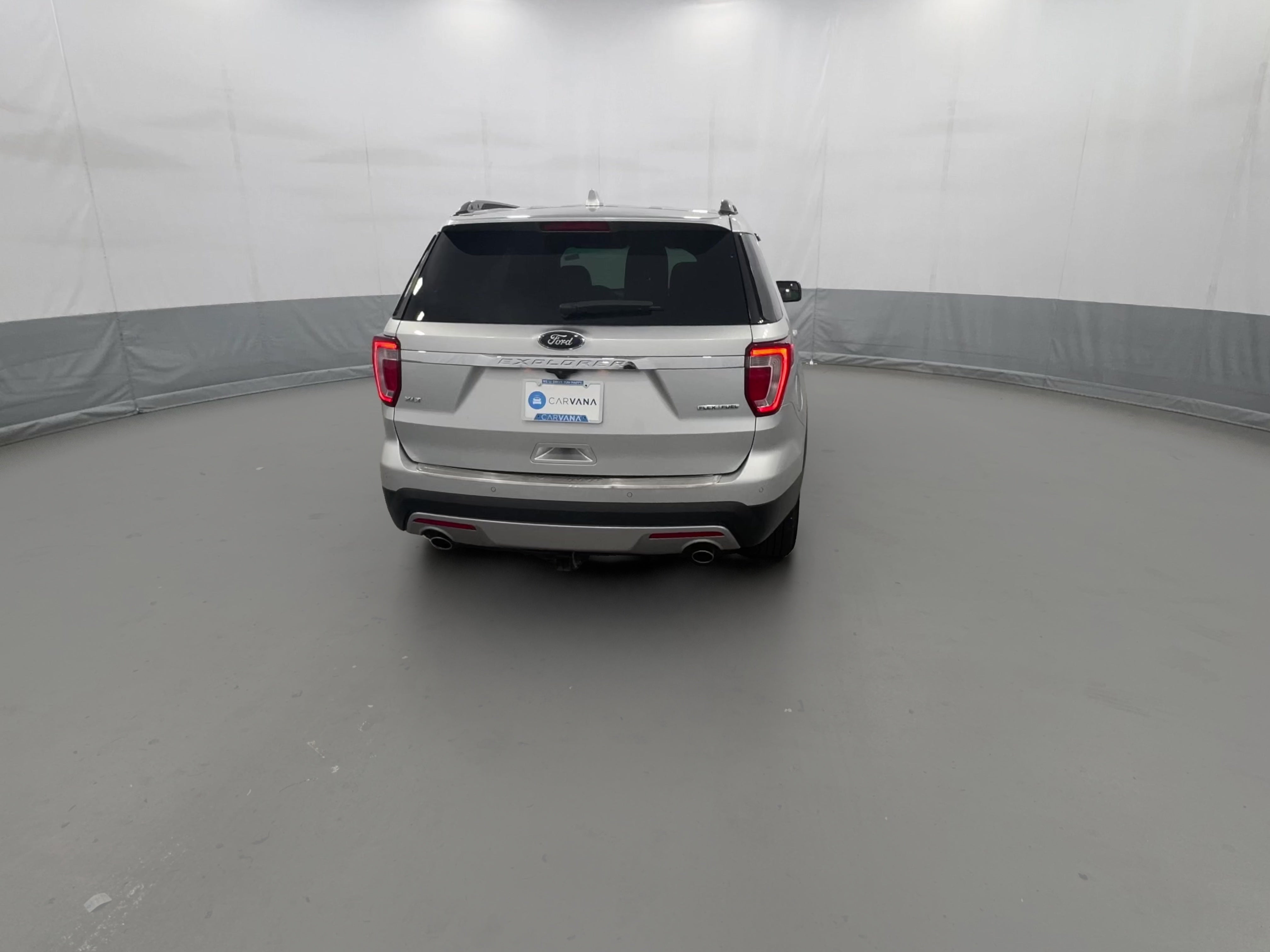 2016 Ford Explorer XLT - Photo 33