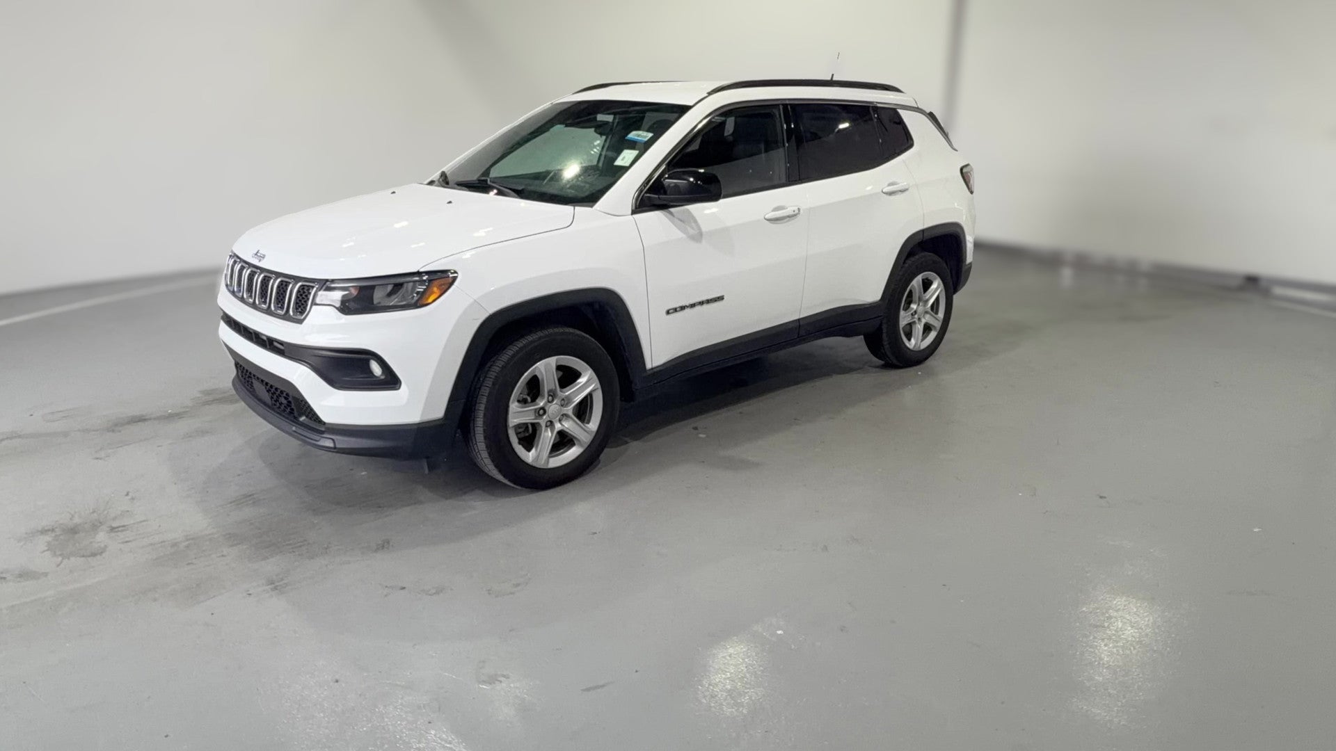 2023 Jeep Compass vehicle photo