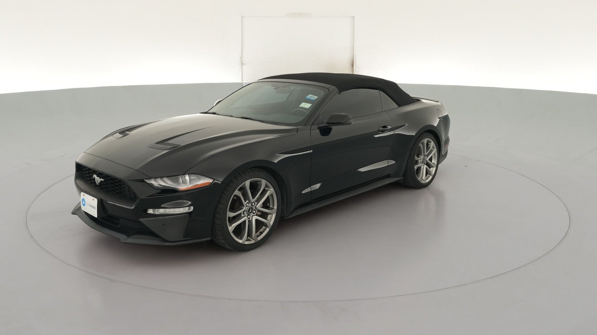 2020 Ford Mustang vehicle photo