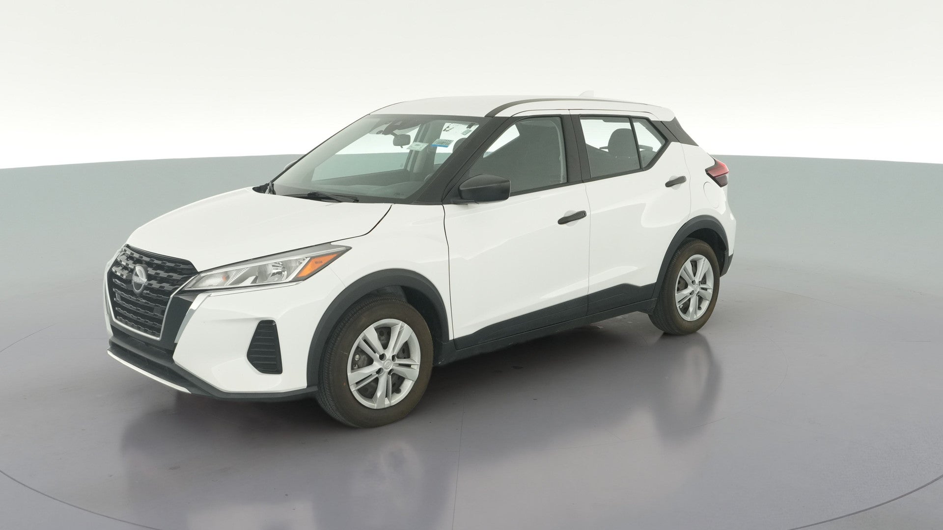 2022 Nissan Kicks vehicle photo