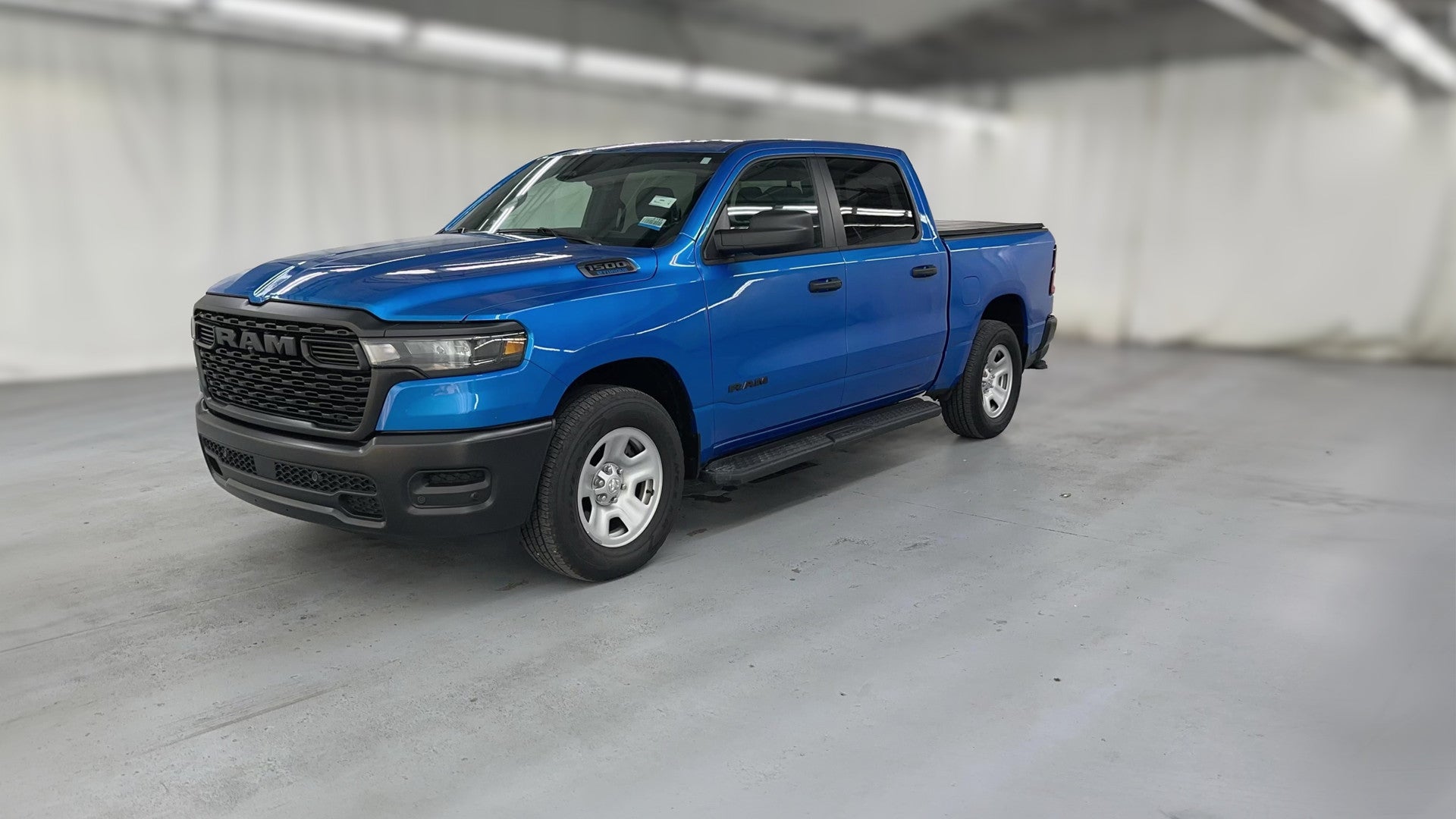 2025 Ram 1500 Crew Cab vehicle photo