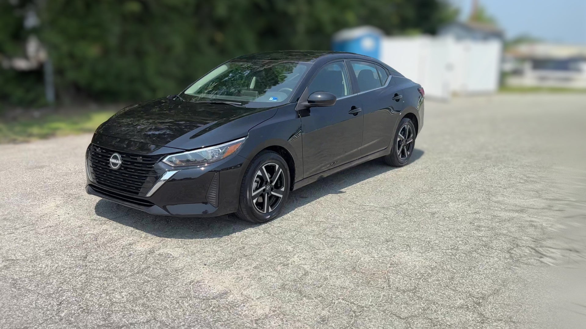 2025 Nissan Sentra vehicle photo