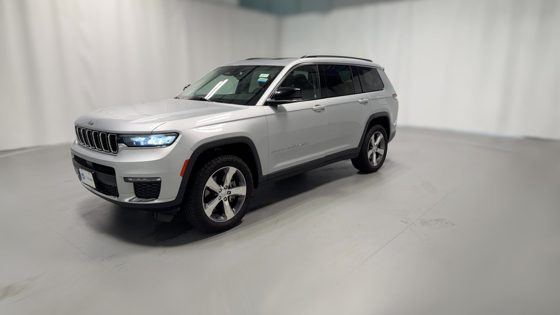 2021 Jeep Grand Cherokee L vehicle photo