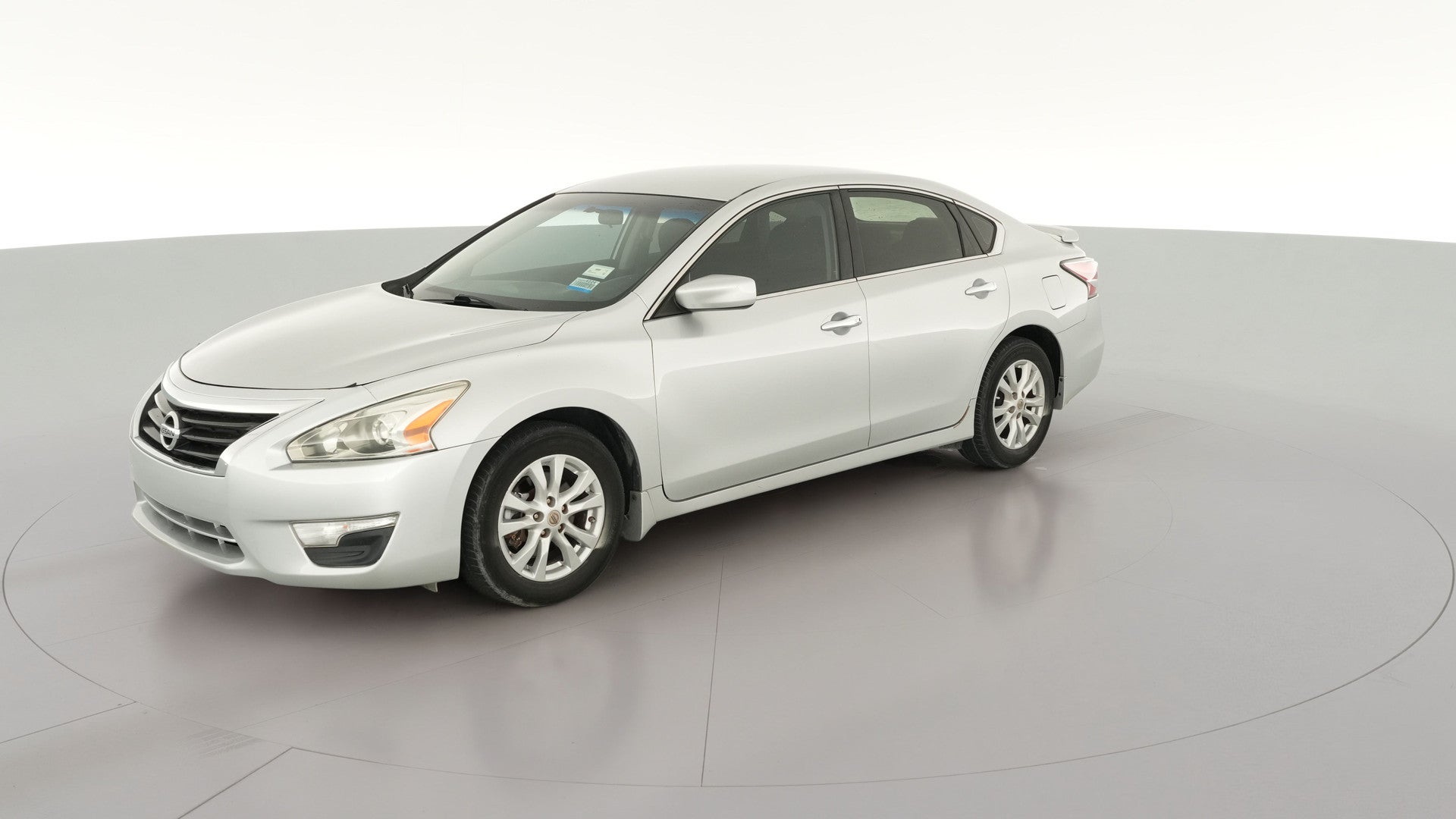 2014 Nissan Altima vehicle photo