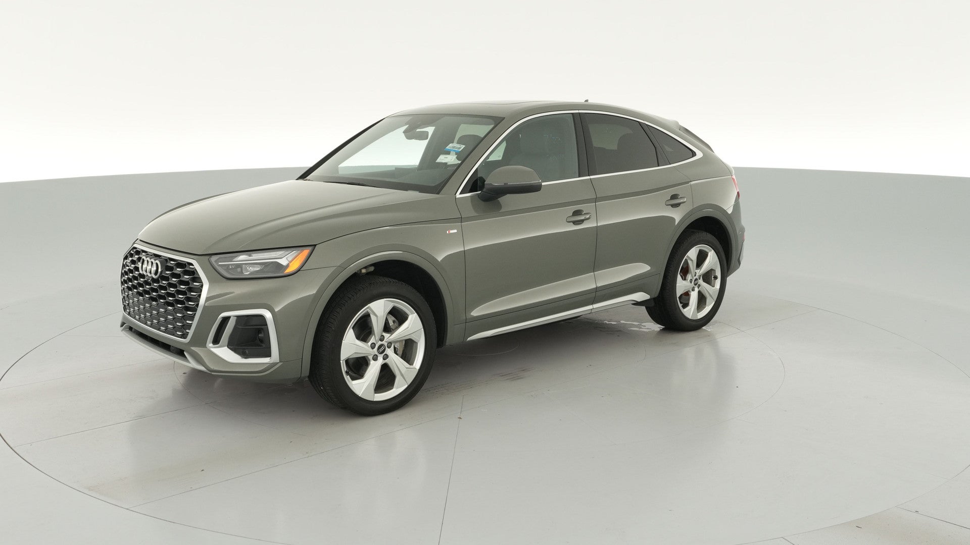 2023 Audi Q5 Sportback vehicle photo