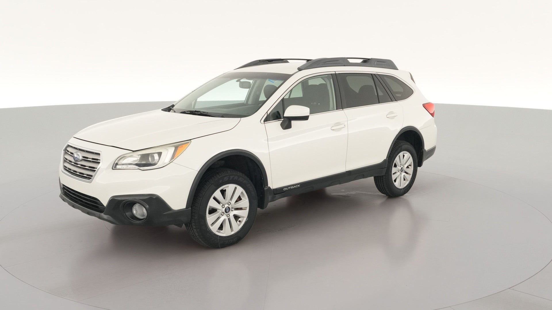 2015 Subaru Outback vehicle photo