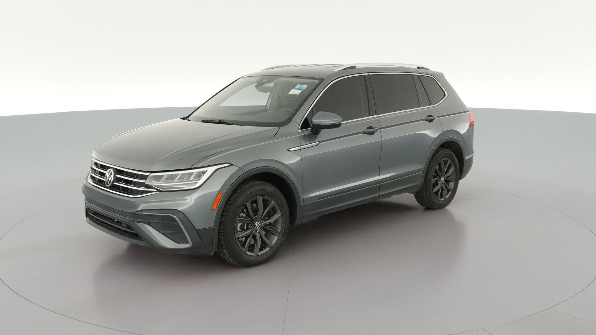 2022 Volkswagen Tiguan vehicle photo
