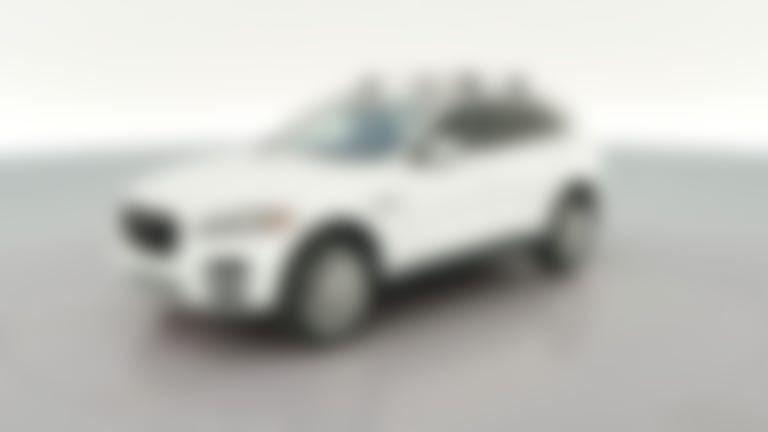 2018 Jaguar F-PACE vehicle photo