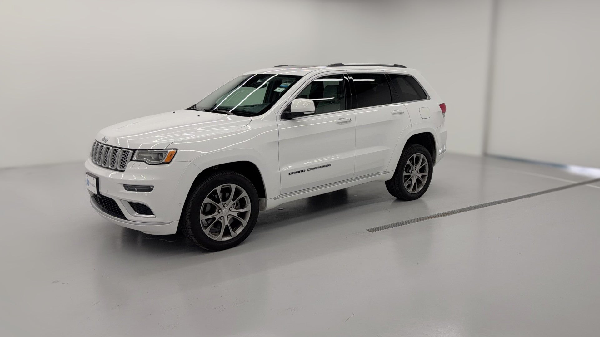 2020 Jeep Grand Cherokee vehicle photo