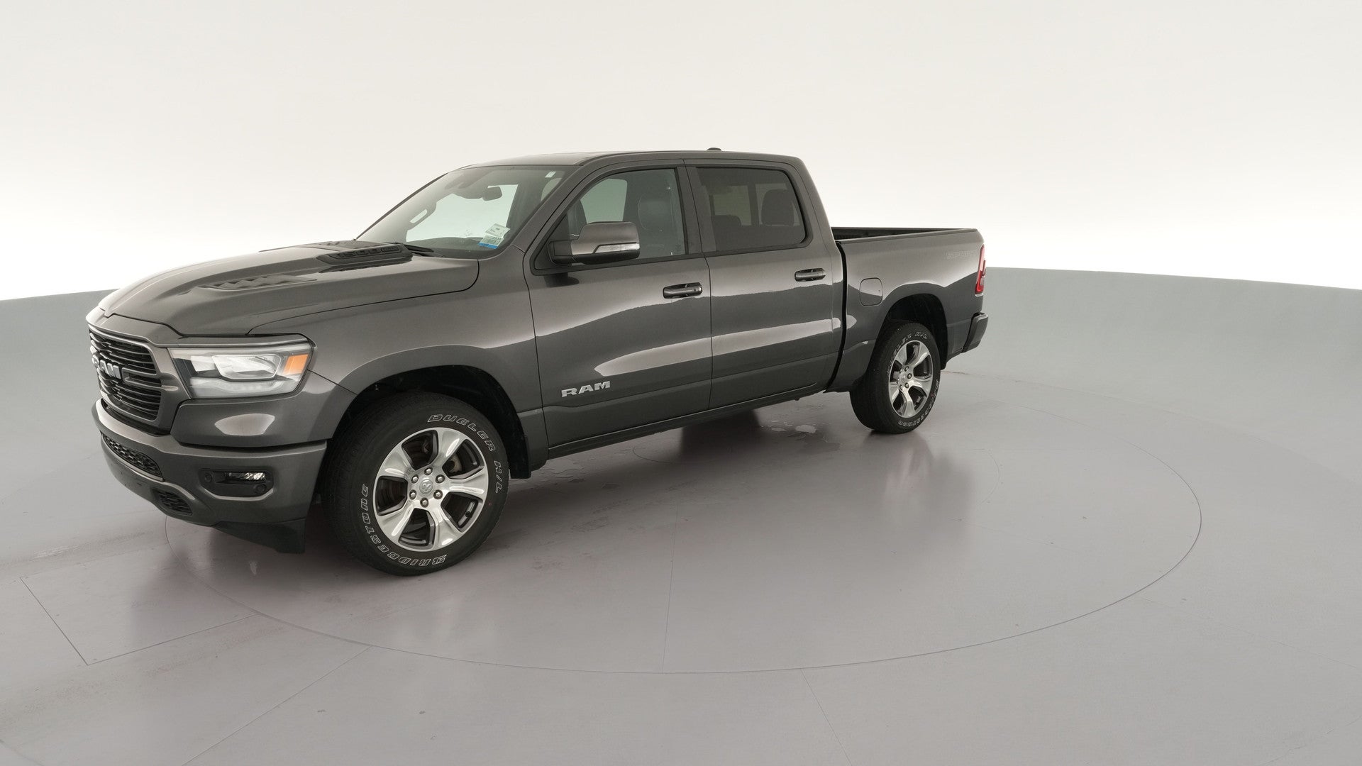 2023 Ram 1500 Crew Cab vehicle photo