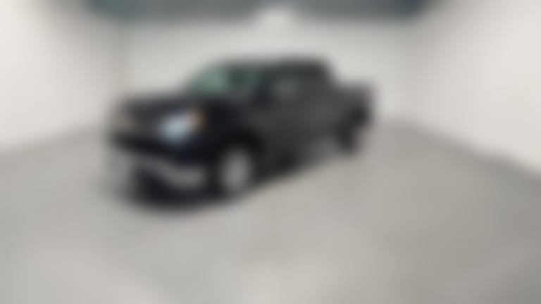2025 Chevrolet Silverado 1500 Crew Cab vehicle photo
