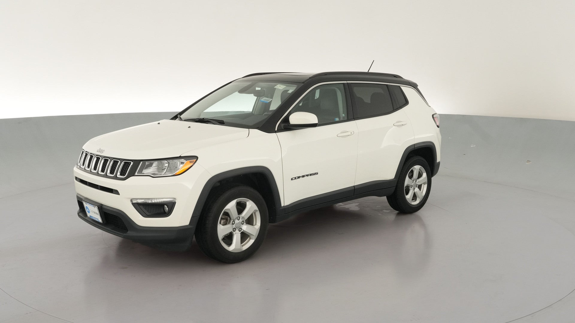 2018 Jeep Compass vehicle photo