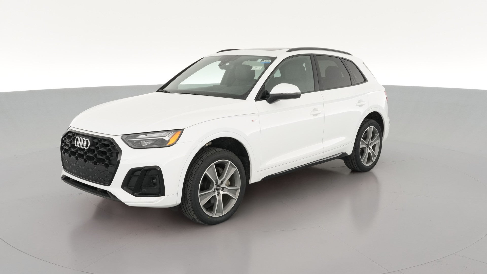 2025 Audi Q5 vehicle photo