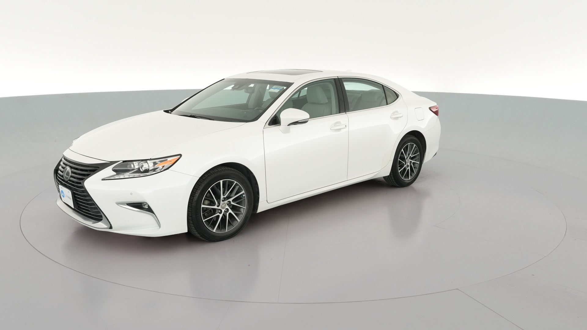 2018 Lexus ES vehicle photo
