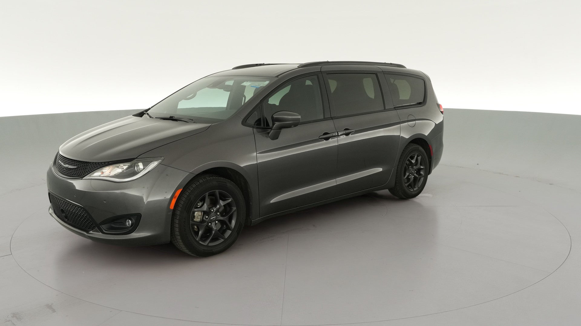 2019 Chrysler Pacifica vehicle photo