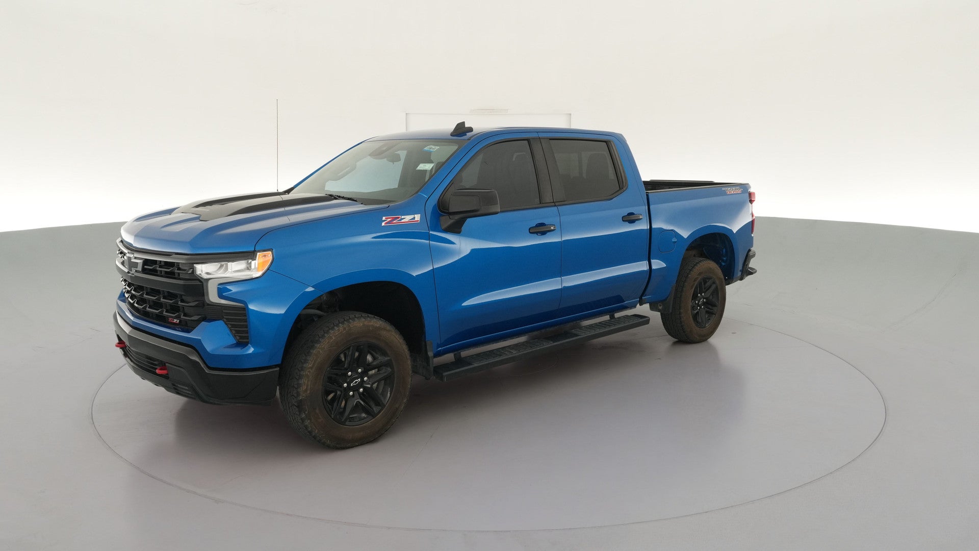 2022 Chevrolet Silverado 1500 Crew Cab vehicle photo