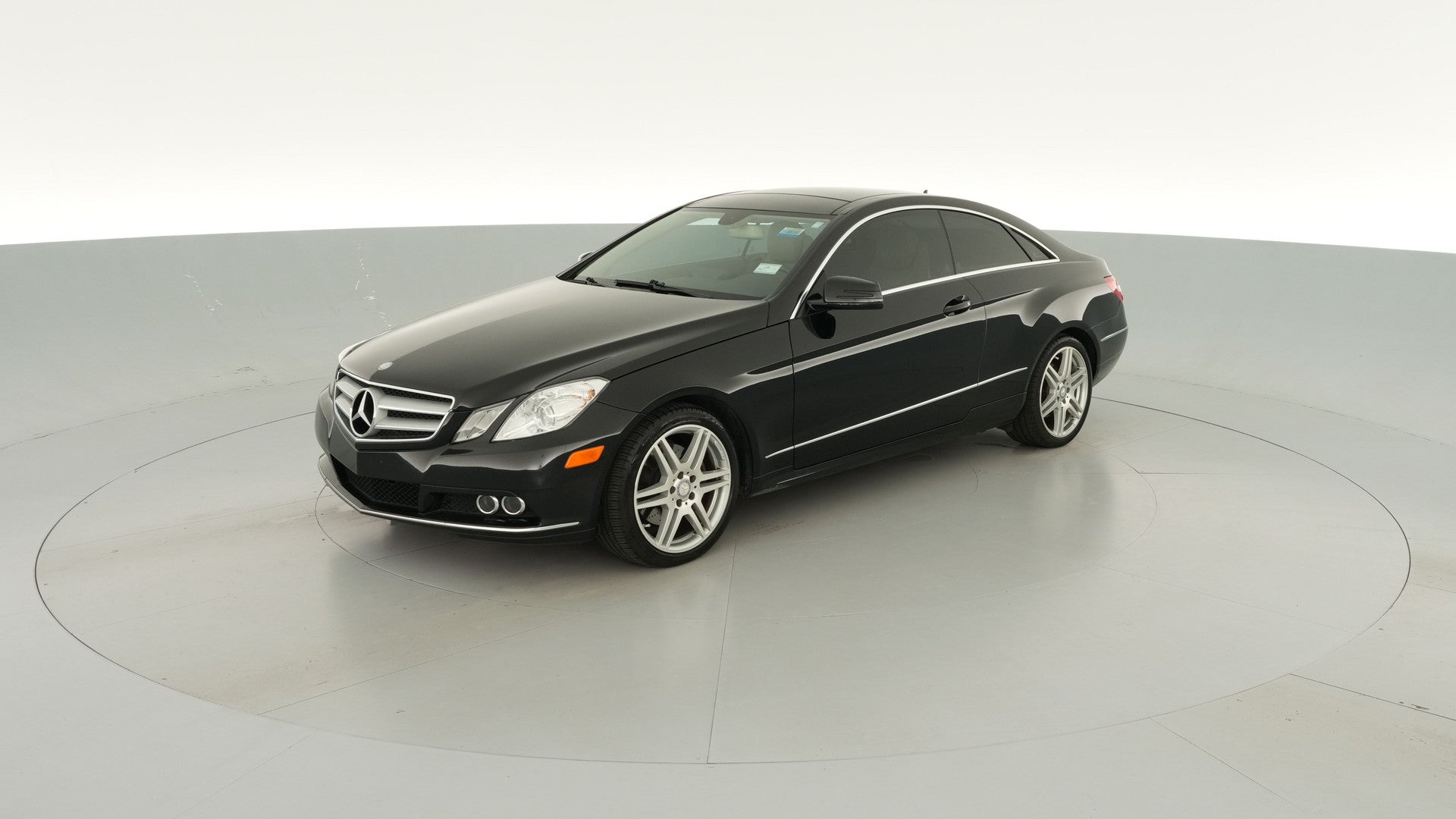 2010 Mercedes-Benz E-Class vehicle photo