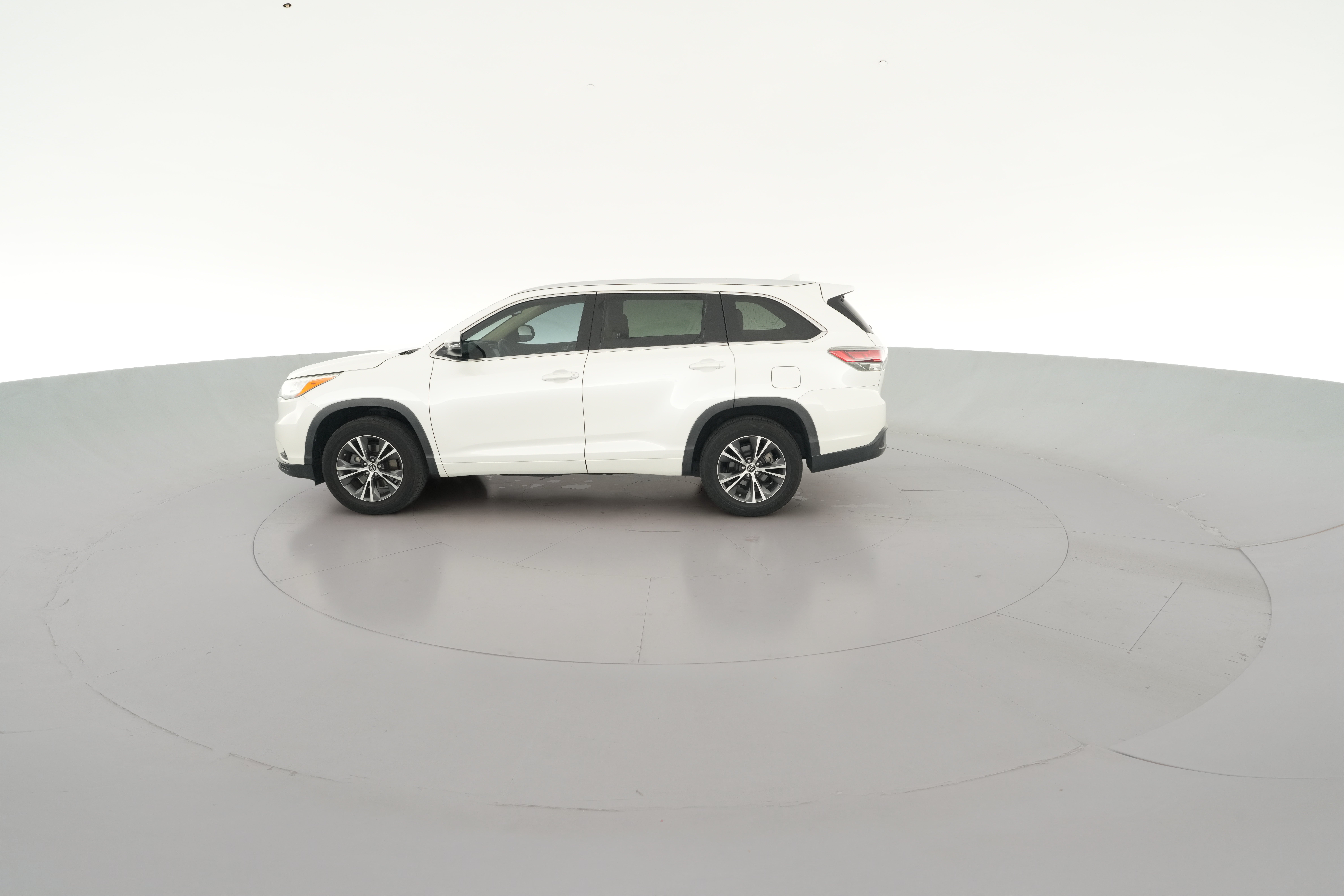 2016 Toyota Highlander XLE - Photo 30