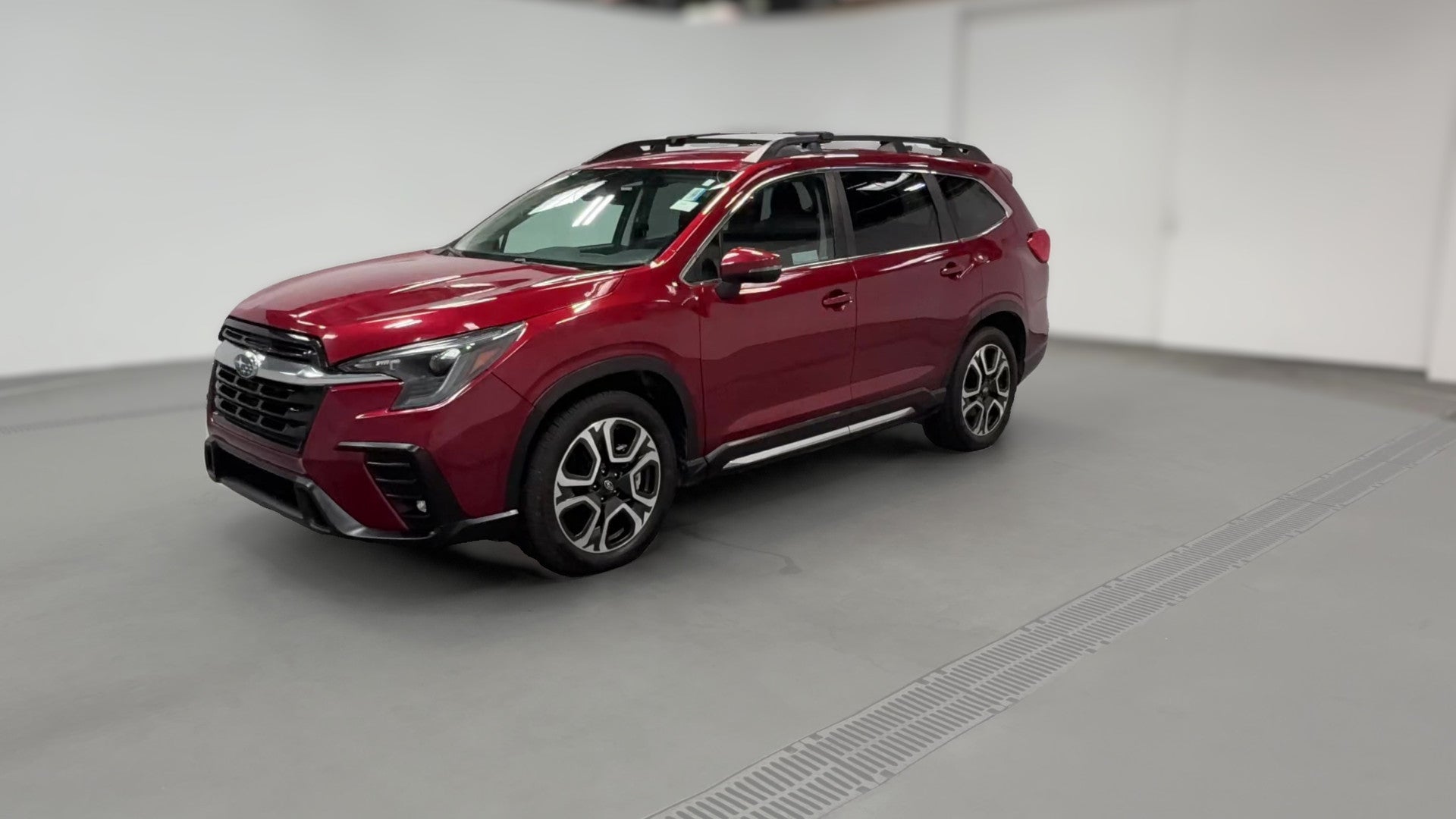 2023 Subaru Ascent vehicle photo