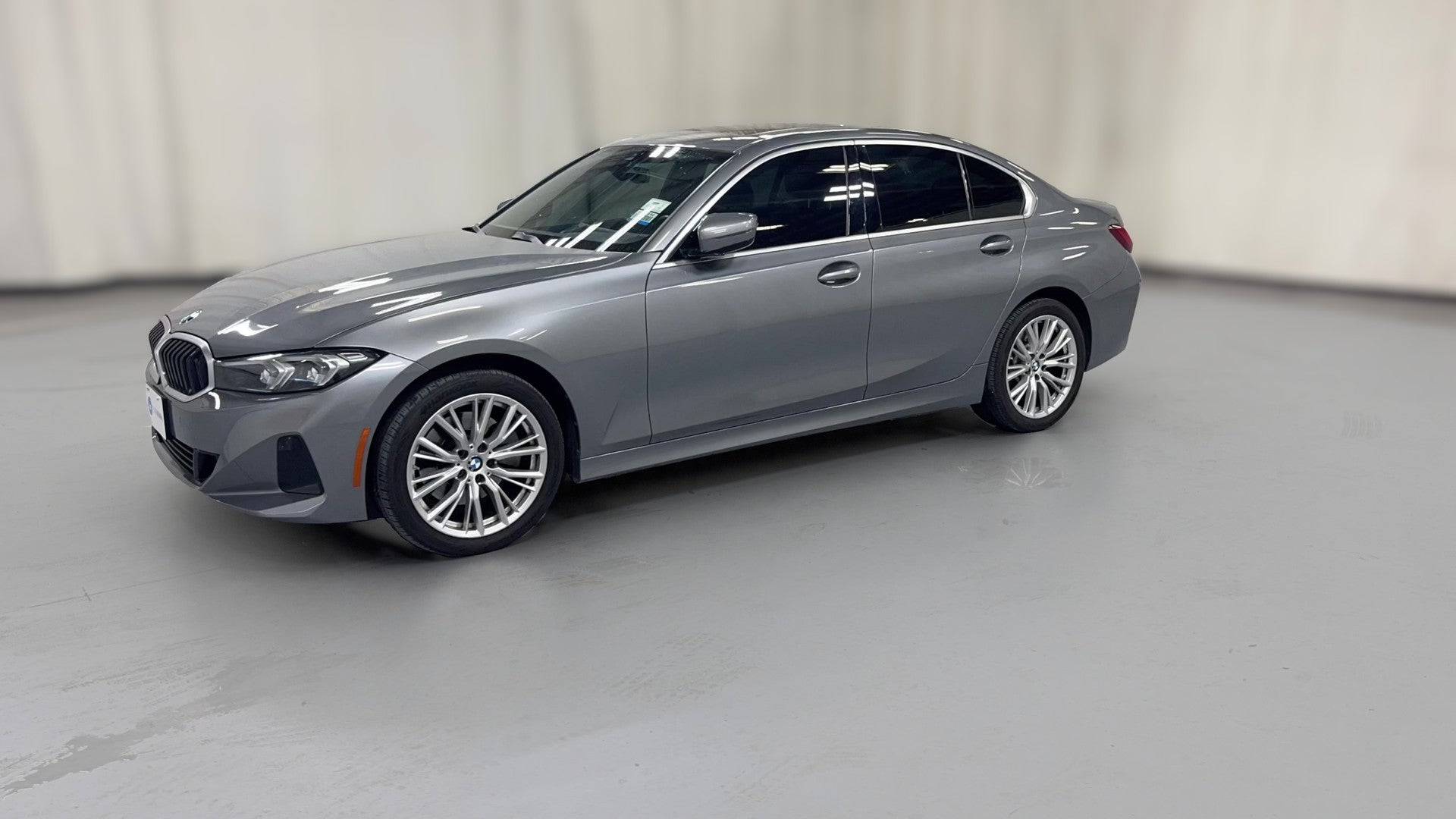2024 BMW 3 Series vehicle photo
